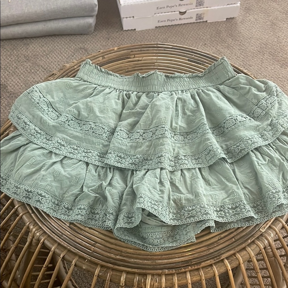Altard state Ruffle Shorts - Picture 2 of 5